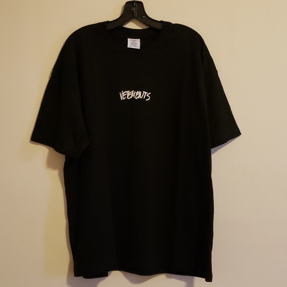 Vetements Tee XL